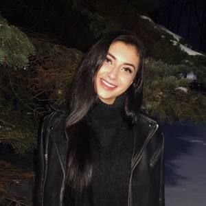 Meet your Posher, Natalee